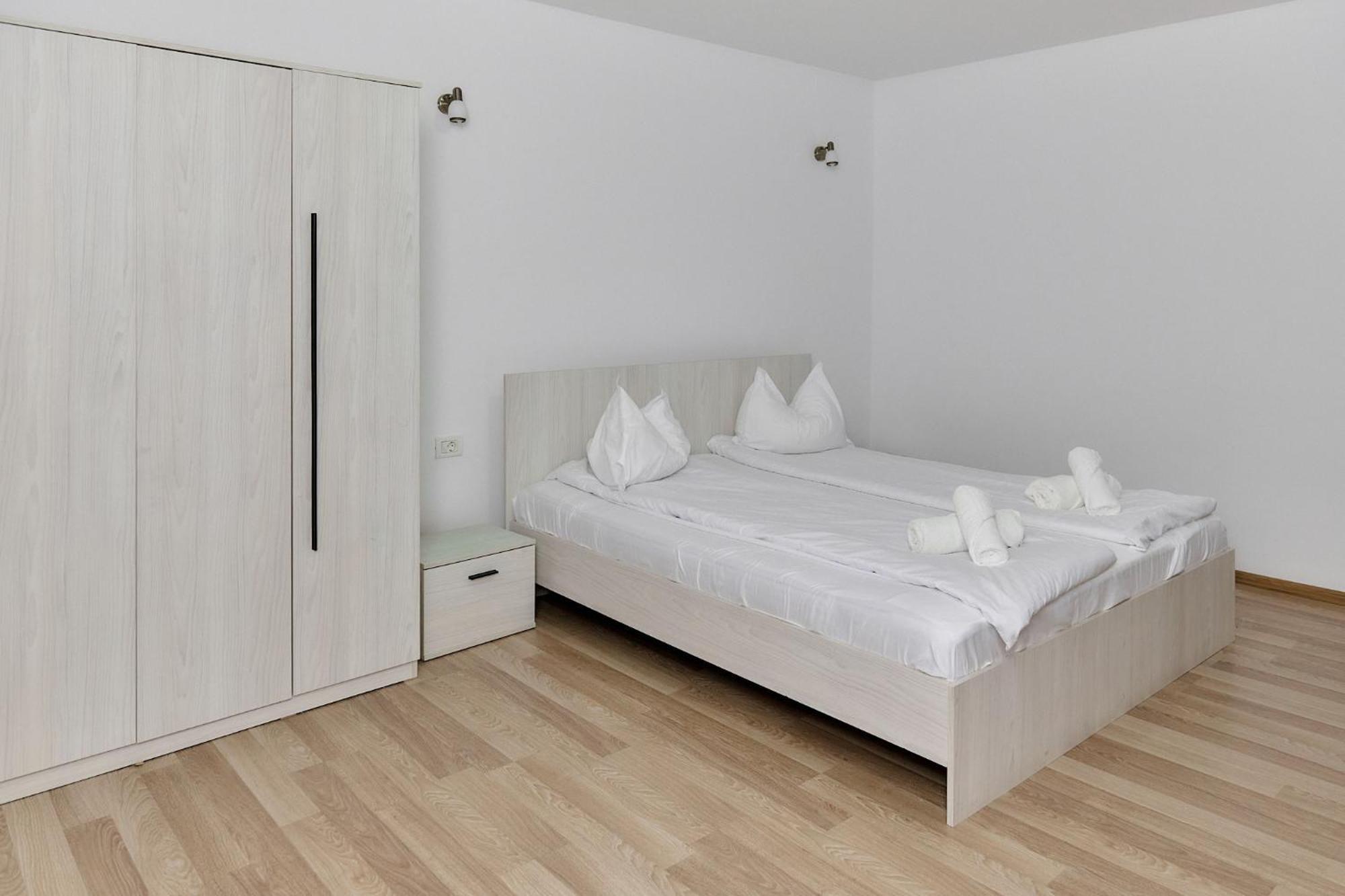 Casa Marko Nadlac Luaran gambar