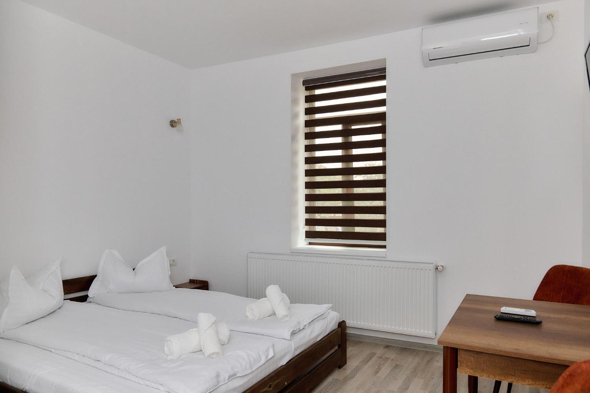 Casa Marko Nadlac Luaran gambar